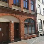 Cityflair Naehe Marktplatz Neu! - Abc328 By Abcwismar