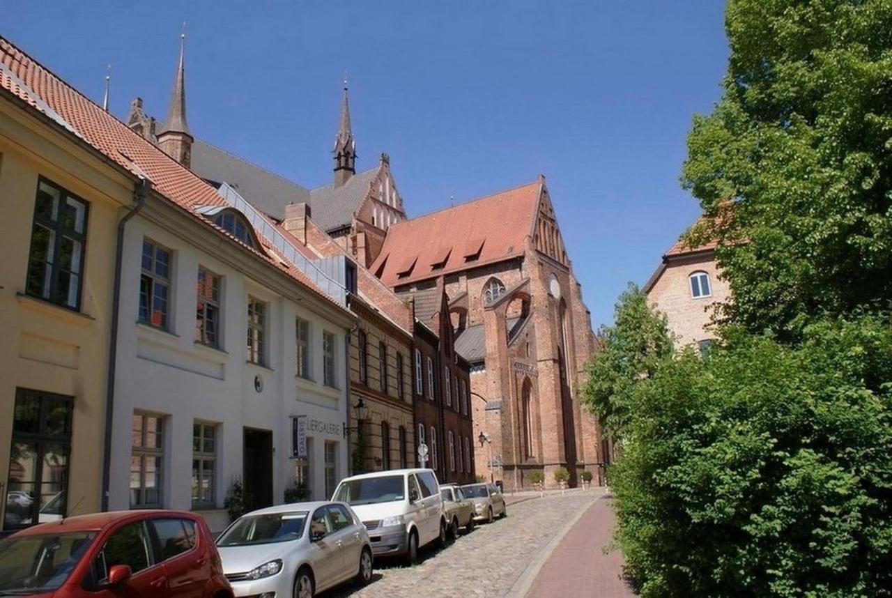 Cityflair Nahe Marktplatz Neu! - Abc328 By Abcwismar * Wismar